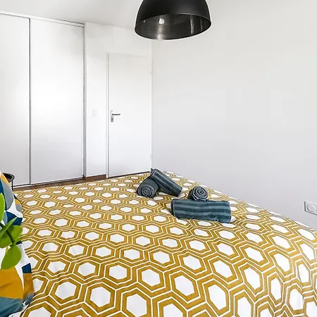 Apartment T2 Moderne Avec Balcon Et Stationnement Gratuit Arcachon